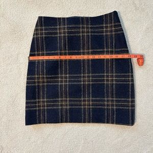 EUC Boden Navy Plaid Wool Skirt